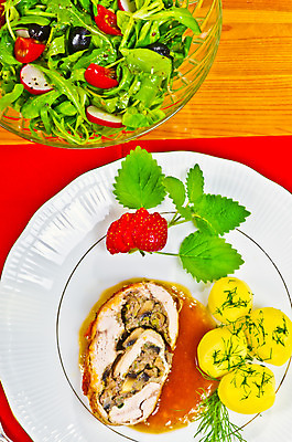 포토 JPG 해외이미지 접시 음료 음식 크리스마스 2 다이어트 전구 유리 건강 육류 스테이크 요리 사람없음 빨간색 초록색 여름 빛 와인 식사 저녁식사 치킨 샐러드 소고기 그릴 바비큐 포도나무 해외202004 해외포토 식기 계절 기념일 컬러 식재료 재질 주방용품 주류 서양음식 과일나무 닭고기요리 파일형식 이미지허브