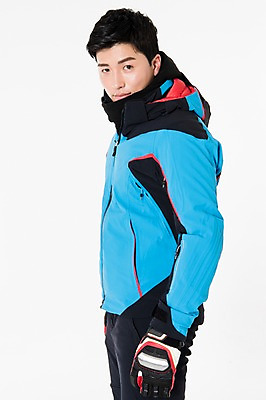 포토 JPG 스튜디오촬영 남자 스포츠 포즈 겨울 사진 모션 겨울스포츠 실내 한명 서기 성인 옆모습 30대 한국인 흰배경 스키복 남자한명만 성인남자한명만 국내포토 1 옷 계절 뷰포인트 백그라운드 스키 사람 동양인 내부 장년 흰색 남자만 성인남자만 파일형식