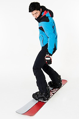 포토 JPG 스튜디오촬영 남자 스포츠 포즈 겨울 사진 모션 겨울스포츠 실내 한명 서기 성인 옆모습 30대 한국인 스노우보드 흰배경 스키복 남자한명만 성인남자한명만 국내포토 1 옷 계절 뷰포인트 백그라운드 스키 사람 동양인 내부 장년 흰색 보드_스포츠 남자만 성인남자만 파일형식