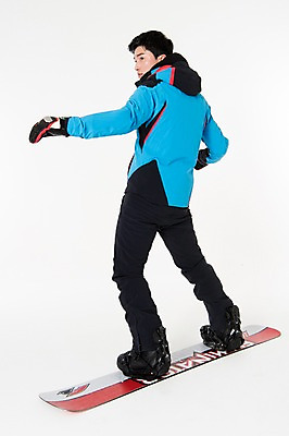 포토 JPG 스튜디오촬영 남자 스포츠 포즈 겨울 사진 모션 겨울스포츠 실내 한명 서기 성인 옆모습 30대 한국인 스노우보드 흰배경 스키복 남자한명만 성인남자한명만 국내포토 1 옷 계절 뷰포인트 백그라운드 스키 사람 동양인 내부 장년 흰색 보드_스포츠 남자만 성인남자만 파일형식