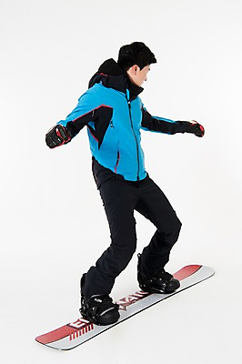 포토 JPG 스튜디오촬영 남자 스포츠 포즈 겨울 사진 모션 겨울스포츠 실내 한명 서기 성인 옆모습 30대 한국인 스노우보드 흰배경 스키복 남자한명만 성인남자한명만 국내포토 1 옷 계절 뷰포인트 백그라운드 스키 사람 동양인 내부 장년 흰색 보드_스포츠 남자만 성인남자만 파일형식