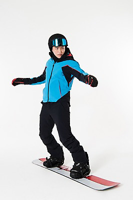 포토 JPG 스튜디오촬영 남자 스포츠 포즈 겨울 사진 모션 겨울스포츠 실내 한명 서기 성인 옆모습 30대 한국인 스노우보드 흰배경 스키복 남자한명만 성인남자한명만 국내포토 1 옷 계절 뷰포인트 백그라운드 스키 사람 동양인 내부 장년 흰색 보드_스포츠 남자만 성인남자만 파일형식