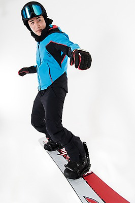 포토 JPG 스튜디오촬영 남자 스포츠 포즈 겨울 사진 모션 겨울스포츠 실내 한명 서기 성인 옆모습 30대 한국인 스노우보드 흰배경 스키복 남자한명만 성인남자한명만 국내포토 1 옷 계절 뷰포인트 백그라운드 스키 사람 동양인 내부 장년 흰색 보드_스포츠 남자만 성인남자만 파일형식