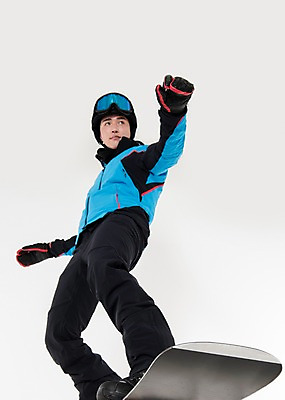 포토 JPG 스튜디오촬영 남자 스포츠 로우앵글 포즈 겨울 사진 모션 겨울스포츠 실내 한명 서기 성인 옆모습 30대 한국인 스노우보드 흰배경 스키복 남자한명만 성인남자한명만 국내포토 1 옷 계절 뷰포인트 백그라운드 스키 사람 동양인 내부 장년 흰색 보드_스포츠 남자만 성인남자만 파일형식