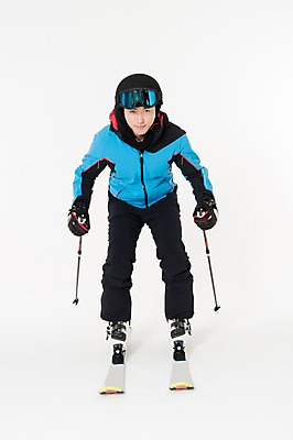 포토 JPG 스튜디오촬영 남자 스포츠 포즈 겨울 사진 모션 스키 겨울스포츠 실내 한명 서기 웃음 성인 앞모습 30대 한국인 잡기 흰배경 스키복 폴 남자한명만 성인남자한명만 국내포토 1 옷 계절 뷰포인트 백그라운드 표정 사람 동양인 내부 장년 흰색 스키용품 남자만 성인남자만 파일형식