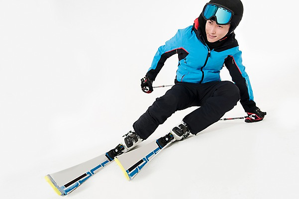 포토 JPG 스튜디오촬영 남자 스포츠 포즈 겨울 사진 모션 스키 겨울스포츠 실내 한명 서기 웃음 성인 앞모습 30대 한국인 잡기 흰배경 스키복 폴 남자한명만 성인남자한명만 국내포토 1 옷 계절 뷰포인트 백그라운드 표정 사람 동양인 내부 장년 흰색 스키용품 남자만 성인남자만 파일형식