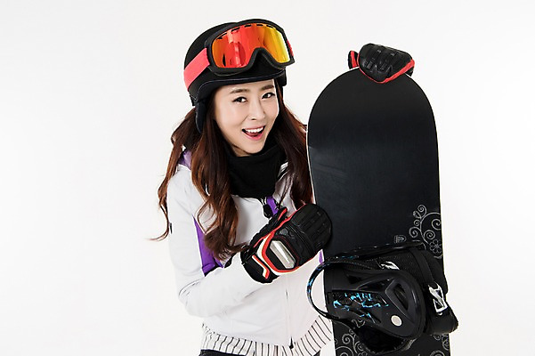 포토 JPG 스튜디오촬영 여자 스포츠 포즈 겨울 사진 모션 겨울스포츠 실내 한명 서기 웃음 성인 앞모습 30대 한국인 잡기 스노우보드 흰배경 스키복 여자한명만 성인여자한명만 국내포토 1 옷 계절 뷰포인트 백그라운드 스키 표정 사람 동양인 내부 장년 흰색 보드_스포츠 여자만 성인여자만 파일형식