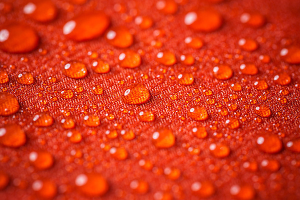 포토 JPG 해외이미지 옷 백그라운드 패턴 목걸이 표면 날씨 추상 건조 안전 사람없음 빨간색 물 트래킹 젖음 코트 직물 액체 닫기 떨어짐 보호 질감 캔버스 방수 해외202004 해외포토 자연요소 컬러 컨셉 무늬 장신구 모션 레저 외투 파일형식 이미지허브