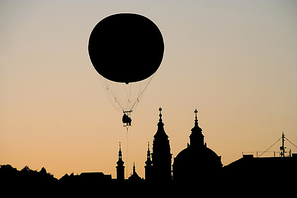 포토 JPG 해외이미지 주간 실루엣 하늘 풍경 사람없음 야외 일몰 열기구 비행 해외202004 해외포토 자연요소 항공교통 촬영기법 노을 파일형식 이미지허브