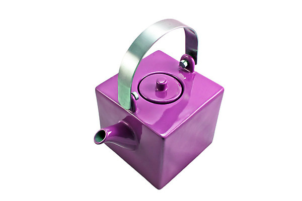 포토 JPG 해외이미지 전통 음료 백그라운드 주전자 주방용품 손잡이 사람없음 빛 주방 중국 기계 기구 뜨거움 차 냄비 찻주전자 오브젝트 고립 백자 해외202004 해외포토 아시아 생활용품 도자기 솥 파일형식 이미지허브