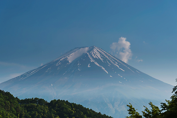 포토 JPG 해외이미지 구름 아시아 호수 여행 백그라운드 겨울 자연 하늘 휴식 산 풍경 사람없음 파란색 빛 믿음 일본 얼음 추위 재산 정상 심볼 속도 만족 화산 후지산 절정 해외202004 해외포토 자연요소 계절 감정 나라 컬러 컨셉 금융 세계문화유산 생태계 파일형식 이미지허브