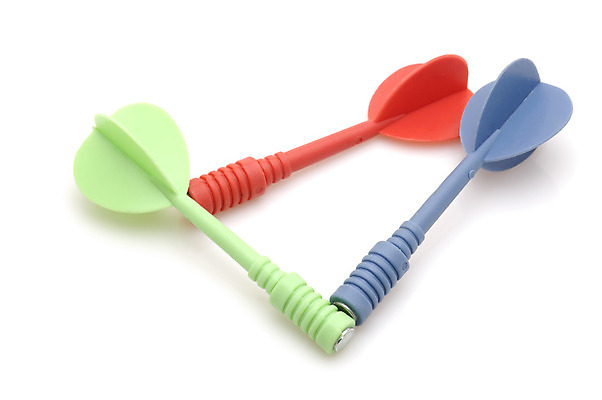 포토 JPG 해외이미지 스포츠 백그라운드 놀이 성공 화살 기술 사람없음 장난감 경쟁 도전 게임 흰색 던지기 목표 플라스틱 다트 오브젝트 자석 고립 염원 해외202004 해외포토 컬러 컨셉 모션 재질 파일형식 이미지허브