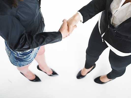 포토 JPG 해외이미지 직업 손 컨셉 비즈니스 사업가 통신 관계 성공 협력 악수 아이디어 관리 협상 사람 정장 손짓 사람없음 세일 믿음 거래 축하 인사 업무 비즈니스맨 비즈니스우먼 흔들림 약속 떨림 동의 정중 해외202004 해외포토 옷 여자 남자 감정 모션 신체부위 예절 작업 직장인 파일형식 이미지허브