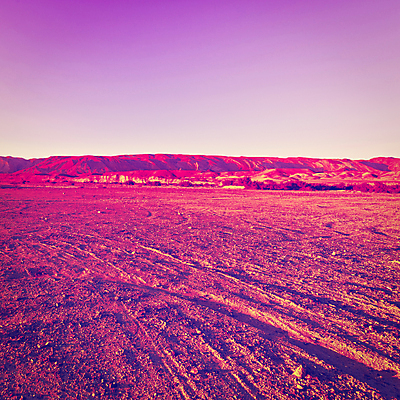 포토 JPG 해외이미지 도로 모래 여행 자연 하늘 아침 산 건조 풍경 사람없음 야외 여름 햇빛 태양 일출 골짜기 황혼 일몰 사막 수확 바위 시골 황무지 중앙 저녁 위험 그늘 땅 지중해 언덕 복고 화산 정사각형 먼지 신성 지역 분화구 동쪽 생태학 소셜네트워크 이스라엘 팔레스타인 필터 해외202004 해외포토 주간 자연요소 도형 계절 교육 길 바다 컨셉 농업 중동 교통시설 노을 돌_바위 야간 방향 생태계 서아시아 파일형식 이미지허브