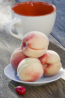 포토 JPG 해외이미지 계절 열매 음식 백그라운드 농업 다이어트 과일 디저트 건강 사람없음 목재 빨간색 여름 노란색 정원 흰색 신선 그룹 달콤 맛 먹기 상쾌 유기농 날것 복숭아 내추럴 숙성 채식주의자 해외202004 해외포토 나무 식물 웰빙 감정 산업 컬러 컨셉 재료 모션 채식 파일형식 이미지허브