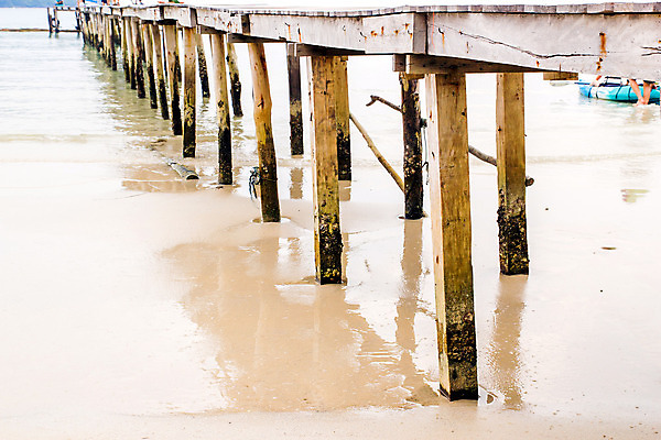 포토 JPG 해외이미지 구름 길 호수 모래 바다 섬 여행 태국 자연 하늘 휴가 휴식 풍경 사람없음 야외 목재 물 여름 파란색 여행객 평화 일출 항구 침묵 일몰 흰색 인도인 휴양지 방파제 장면 석호 옛날 파라다이스 수평선 해외202004 해외포토 자연요소 외국인 나무 계절 공공시설 아시아 컬러 컨셉 재료 교통시설 사람 동양인 노을 소리 장소 생태계 파일형식 이미지허브