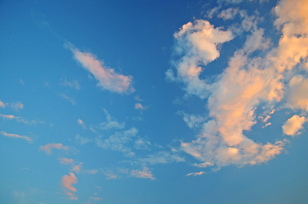 포토 JPG 해외이미지 구름 백그라운드 오렌지 자연 하늘 아침 날씨 풍경 사람없음 야외 빨간색 여름 파란색 빛 컬러풀 햇빛 태양 노란색 일출 맑음 황혼 일몰 새벽 저녁 내추럴 해외202004 해외포토 주간 자연요소 계절 컬러 과일 노을 야간 생태계 파일형식 이미지허브