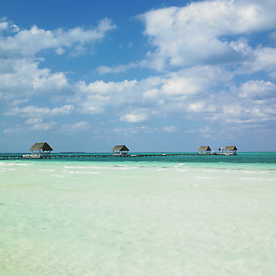 포토 JPG 해외이미지 외관 바다 섬 여행 휴가 해변 사람없음 야외 물 항구 미국 침묵 고요 세계여행 중앙아메리카 고독 라틴아메리카 조용 쿠바 대서양 두더지 서인도제도 파라다이스 해외202004 해외포토 자연요소 감정 북아메리카 교통시설 아메리카 세계 소리 파일형식 이미지허브