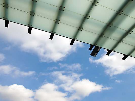 포토 JPG 해외이미지 모양 디자인 백그라운드 패턴 곡선 건축양식 유리 벽지 지붕 추상 새로움 미술 사람없음 야외 건물 초록색 파란색 빛 햇빛 환경 금속 맑음 줄무늬 덮개 흰색 투명 센터 삼각형 보호 계획 정상 천장 서식 윤곽 패널 해외202004 해외포토 도형 건축물 건축 선 컬러 컨셉 무늬 재질 날씨 문화예술 태양 뚜껑 파일형식 이미지허브