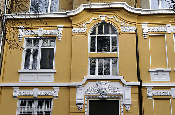 포토 JPG 해외이미지 디자인 외관 유럽 건축양식 창문 사람없음 건물 장식 금속 발코니 도시 클래식 파편 묘사 불가리아 옛날 스타일 해외202004 해외포토 건축물 건축 나라 컨셉 재질 파일형식 남유럽 이미지허브