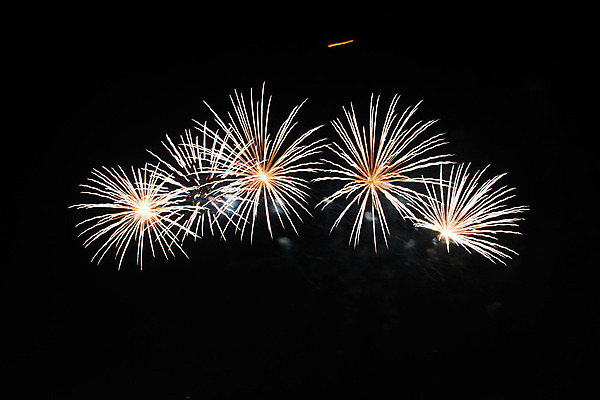 포토 JPG 해외이미지 백그라운드 오렌지 불 새로움 새해 기념 폭죽 사람없음 빨간색 노란색 검은색 흰색 축하 업무 날짜 야간 저녁 12월 연도 만족 파열 인공 해외202004 해외포토 자연요소 감정 컬러 컨셉 과일 작업 파일형식 이미지허브