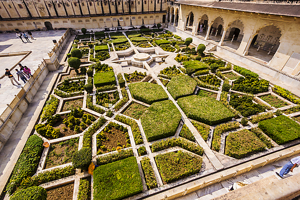 포토 JPG 해외이미지 식물 디자인 공원 꽃 아시아 여행 건축양식 자연 휴가 휴식 사람없음 야외 초록색 햇빛 정원 맑음 봄 궁전 가을 성 중세 재산 땅 맨션 원예 옛날 이국적 회랑 해외202004 해외포토 건축물 계절 공공시설 건축 나라 컬러 컨셉 고건축 날씨 주택 취미 금융 태양 복도 역사 생태계 파일형식 이미지허브