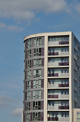 포토 JPG 해외이미지 건축양식 유리 하늘 미래 주택 사람없음 건물 초록색 파란색 도시풍경 사무실 탑 고층빌딩 도시 재산 큼 런던 해외202004 해외포토 건축물 건축 컬러 컨셉 비즈니스 재질 영국 풍경 빌딩 금융 크기 파일형식 이미지허브