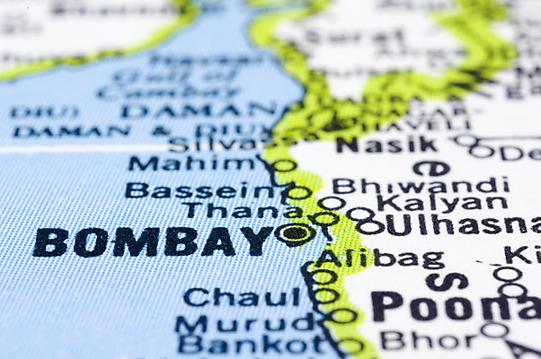 포토 JPG 해외이미지 아시아 여행 백그라운드 컨셉 지도 비즈니스 사람없음 세계 도시 닫기 인도인 지도책 해외202004 해외포토 외국인 나라 모션 동양인 책 파일형식 이미지허브