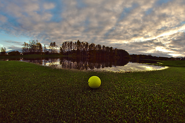 포토 JPG 해외이미지 나무 라이프스타일 호수 스포츠 백그라운드 밭 골프 공 자연 놀이 하늘 휴가 풍경 잔디 사람없음 야외 초록색 물 여름 파란색 운동 노란색 어둠 침묵 일몰 게임 흰색 구멍 골퍼 야간 저녁 강의 버리기 속도 클럽 장면 플레이어 해외202004 해외포토 자연요소 식물 계절 컬러 농업 모션 운동선수 건강 생활 구기 노을 소리 생태계 파일형식 이미지허브