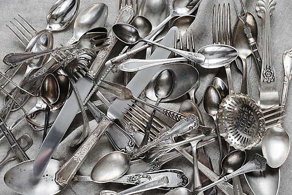 포토 JPG 해외이미지 식기 백그라운드 포크 사람없음 금속 숟가락 회색 직물 은색 흙더미 해외202004 해외포토 컬러 재질 수저 흙 파일형식 더미 이미지허브