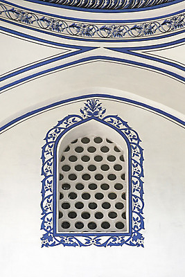 포토 JPG 해외이미지 종교 건축양식 창문 사람없음 내부 교회 흰색 중세 이슬람교 모스크 마케도니아 해외202004 해외포토 건축 컬러 종교건축 건물 역사 파일형식 남유럽 이미지허브