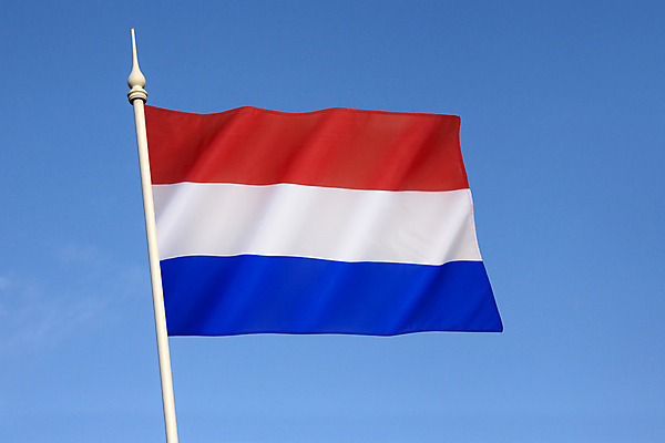 포토 JPG 해외이미지 유럽 여행 사람없음 깃발 심볼 네덜란드 깃대 전국 해외202004 해외포토 나라 파일형식 이미지허브