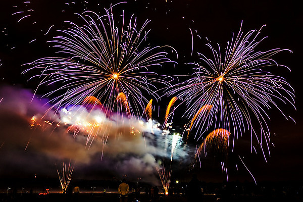 포토 JPG 해외이미지 행복 백그라운드 하늘 불 추상 휴가 불꽃 새로움 기념 이벤트 사람없음 빨간색 빛 컬러풀 파티 검은색 축제 어둠 자유 로켓 축하 4 야간 큼 폭발 연도 마법 7월 광 독립 해외202004 해외포토 자연요소 감정 컬러 컨셉 무늬 숫자 날짜 크기 파일형식 이미지허브