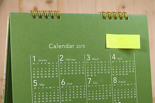 포토 JPG 해외이미지 종이 비즈니스 이벤트 사람없음 빨간색 사무실 다이어리 달력 시간 심볼 책상 사인 이젤 시작 심플 페이지 판지 월 마감 오늘 조언 카운트다운 목차 해외202004 해외포토 컬러 가구 사무용품 미술도구 날짜 파일형식 이미지허브