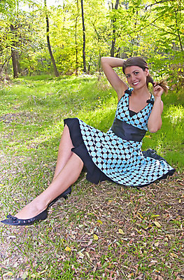 포토 JPG 해외이미지 백인 학생 공원 행복 얼굴 꽃무늬 자연 휴식 친절 갈색머리 한명 미소 사람 야외 10대 초록색 여름 빛 햇빛 쌓기 봄 기쁨 꿈 흰색 숲 긍정 장면 해외202004 해외포토 서양인 1 헤어스타일 계절 공공시설 꽃 감정 컬러 컨셉 무늬 모션 청소년 표정 신체부위 태양 생태계 파일형식 이미지허브