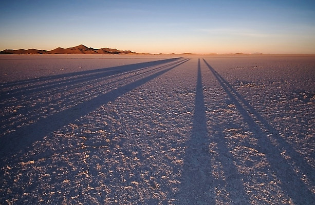 포토 JPG 해외이미지 공원 여행 자연 하늘 건조 그림자 풍경 사람없음 파란색 관광지 평화 일출 미국 침묵 놀람 흰색 플랫 소금 남쪽 볼리비아 전국 해외202004 해외포토 공공시설 감정 컬러 컨셉 북아메리카 표정 아메리카 노을 소리 방향 생태계 파일형식 이미지허브