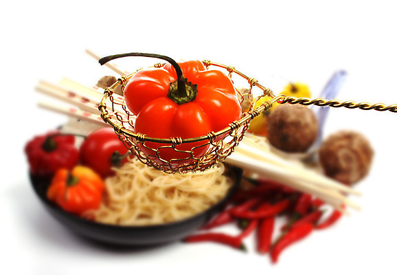 포토 JPG 해외이미지 음식 채소 과일 젓가락 밥 요리 사람없음 식사 중국 침묵 흰색 신선 면 뜨거움 매움 후추 고립 해외202004 해외포토 아시아 컬러 수저 소리 맛 향신료 파일형식 이미지허브