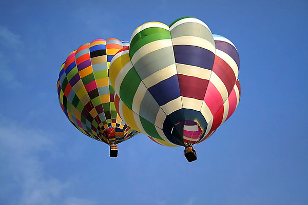 포토 JPG 해외이미지 주간 하늘 풍경 사람없음 야외 열기구 비행 해외202004 해외포토 자연요소 항공교통 파일형식 이미지허브