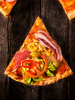 포토 JPG 해외이미지 전통 음식 조각 백그라운드 토마토 재료 탁자 치즈 파프리카 피자 육류 옥수수 요리 사람없음 빨간색 초록색 식사 저녁식사 버섯 이탈리아 껍질 시골 신선 맛 정상 상추 자르기 굽기 지중해 허브 올리브 햄 슬라이스 베이컨 후추 바질 살라미 옛날 페스츄리 카피스페이스 해외202004 해외포토 식물 열매 유럽 빵 바다 컬러 가구 컨셉 채소 식재료 모션 유제품 곡류 패스트푸드 서양음식 돼지고기 공백 구이 향신료 파일형식 이미지허브