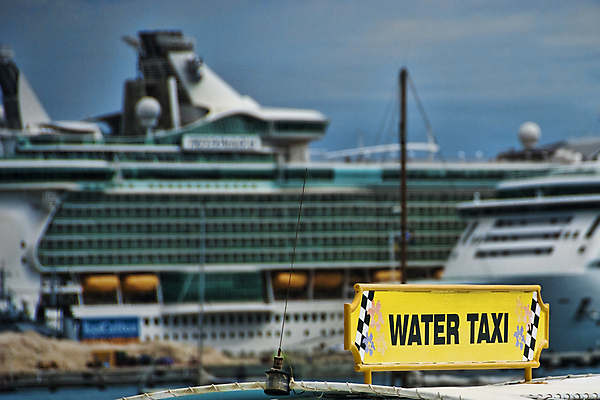 포토 JPG 해외이미지 구름 모래 파도 바다 섬 여행 하늘 휴가 휴식 풍경 사람없음 물 파란색 탐험 열대기후 터키석 해외202004 해외포토 자연요소 컬러 컨셉 보석 파일형식 이미지허브