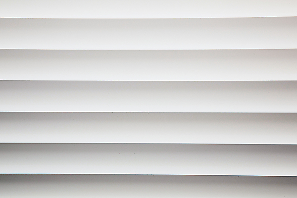 포토 JPG 해외이미지 선 줄 백그라운드 패턴 비즈니스 창문 표면 추상 주택 실내 그림자 사람없음 내부 장식 가로 빛 사무실 줄무늬 공백 방 덮개 흰색 직물 업무 커튼 닫기 은색 묘사 오브젝트 질감 심플 사생활 숨기 시각장애인 줄서기 해외202004 해외포토 컬러 무늬 모션 건물 뚜껑 작업 장애인 파일형식 이미지허브