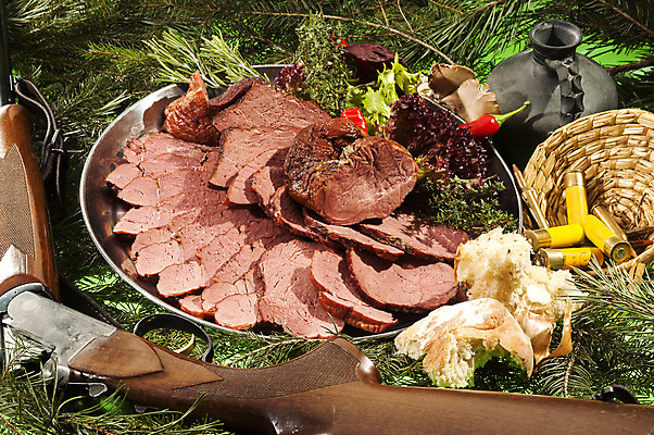 포토 JPG 해외이미지 동물 1 유럽 빵 분홍색 백그라운드 농업 신체 토마토 포유류 자연 유리 양파 육류 돼지고기 서기 사람없음 와인 검은색 가축 총 흰색 돼지 소 숲 작음 뿌리기 가득함 매움 피클 냄새 슛 주둥이 불쾌함 훈제 총알 해외202004 해외포토 감정 나라 산업 무기 음식 컬러 채소 식재료 모션 재질 주류 맛 크기 생태계 절임 파일형식 이미지허브