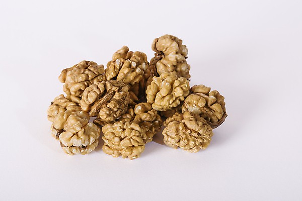 포토 JPG 해외이미지 음식 재료 건조 건강 씨앗 사람없음 갈색 견과류 맛 흰배경 알맹이 날것 호두 식용 영양분 채식주의자 비건 해외202004 해외포토 식물 컬러 백그라운드 컨셉 흰색 채식 파일형식 이미지허브