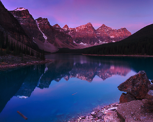 포토 JPG 해외이미지 나무 구름 응시 공원 호수 여행 캐나다 자연 하늘 아침 산 파노라마 사람 풍경 사람없음 야외 빨간색 물 여름 파란색 컬러풀 반사 평화 일출 계곡 미국 침묵 하이킹 10 정상 숲 순수 빙하 에메랄드 격려 북쪽 강렬 깊이 밴프 앨버타 전국 절정 터키석 특별함 하이커 해외202004 해외포토 주간 자연요소 식물 시선 계절 공공시설 감정 컬러 컨셉 북아메리카 모션 레저 촬영기법 숫자 노을 소리 보석 방향 생태계 파일형식 이미지허브