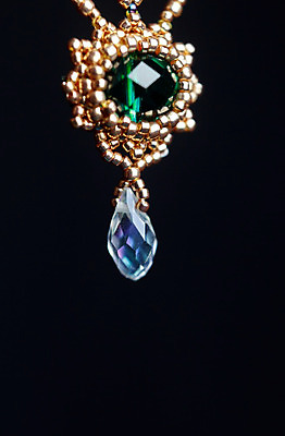 포토 JPG 해외이미지 전통 접시 손 여자 문화 바다 백그라운드 패턴 비즈니스 목걸이 장신구 팔찌 자연 건강 선물 미술 사람없음 장식 빛 세트 유행 귀걸이 검은색 장비 흰색 황금 고급 정상 보석 수집 오브젝트 복고 내추럴 핸드메이드 스타일 해외202004 해외포토 식기 컬러 컨셉 무늬 문화예술 사람 신체부위 광석 생태계 파일형식 이미지허브