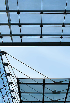 포토 JPG 해외이미지 외관 밧줄 패턴 건축양식 창문 유리 하늘 지붕 추상 미래 독일 매달리기 사람없음 건물 세로 파란색 금속 사각형 도시 오픈 타일 묘사 천장 청록색 직사각형 철강 함부르크 카피스페이스 해외202004 해외포토 도형 건축물 건축 유럽 줄 컬러 컨셉 무늬 모션 재질 공백 파일형식 이미지허브