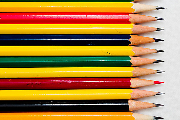 포토 JPG 해외이미지 학교 사람없음 빨간색 초록색 파란색 사무실 연필 노란색 상점 그리기 신학기 공급 해외202004 해외포토 교육 컬러 비즈니스 모션 학용품 필기구 파일형식 이미지허브