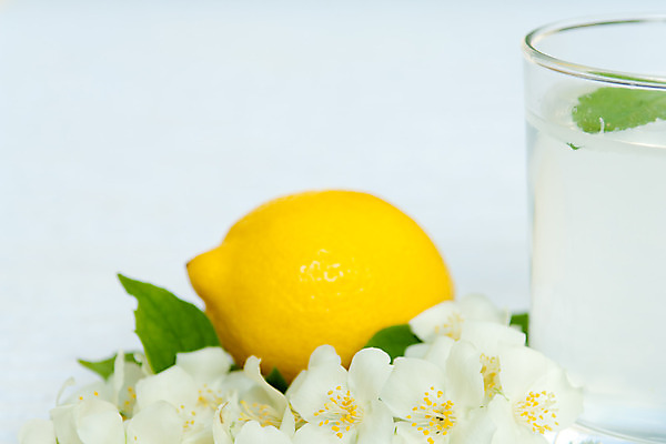 포토 JPG 해외이미지 음료 백그라운드 다이어트 채소 과일 재료 유리 아이디어 건강 사람없음 초록색 여름 빛 소풍 노란색 주스 봄 추위 흰색 신선 조끼 칵테일 액체 달콤 레몬 레모네이드 민트 상쾌 날것 라임 내추럴 디톡스 해외202004 해외포토 계절 감정 컬러 컨셉 재질 주류 야외활동 외투 맛 허브 에이드 파일형식 이미지허브