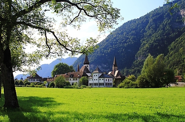 포토 JPG 해외이미지 나무 식물 전통 종교 호수 자연 휴가 산 사람없음 교회 마을 계곡 등산 하이킹 종 시골 도시 호흡 순수 알프스 타운 산소 절정 해외202004 해외포토 유럽 컨셉 레저 트래킹 원소 생태계 파일형식 이미지허브