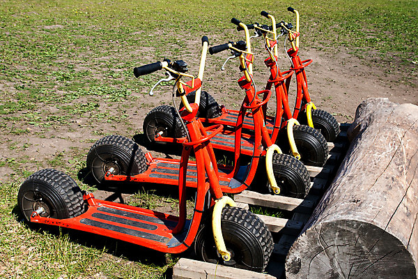 포토 JPG 해외이미지 스포츠 자연 산 사람없음 야외 자전거 스쿠터 승차 속도 렌탈 프리스타일 해외202004 해외포토 모션 바이크 오토바이 생태계 파일형식 이미지허브
